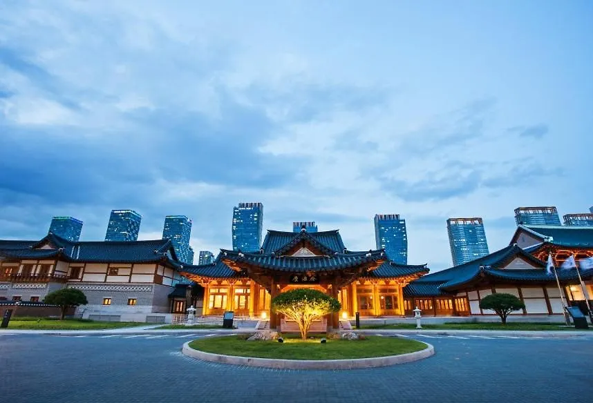 Hotel Gyeongwonjae By Walkerhill Inczhon